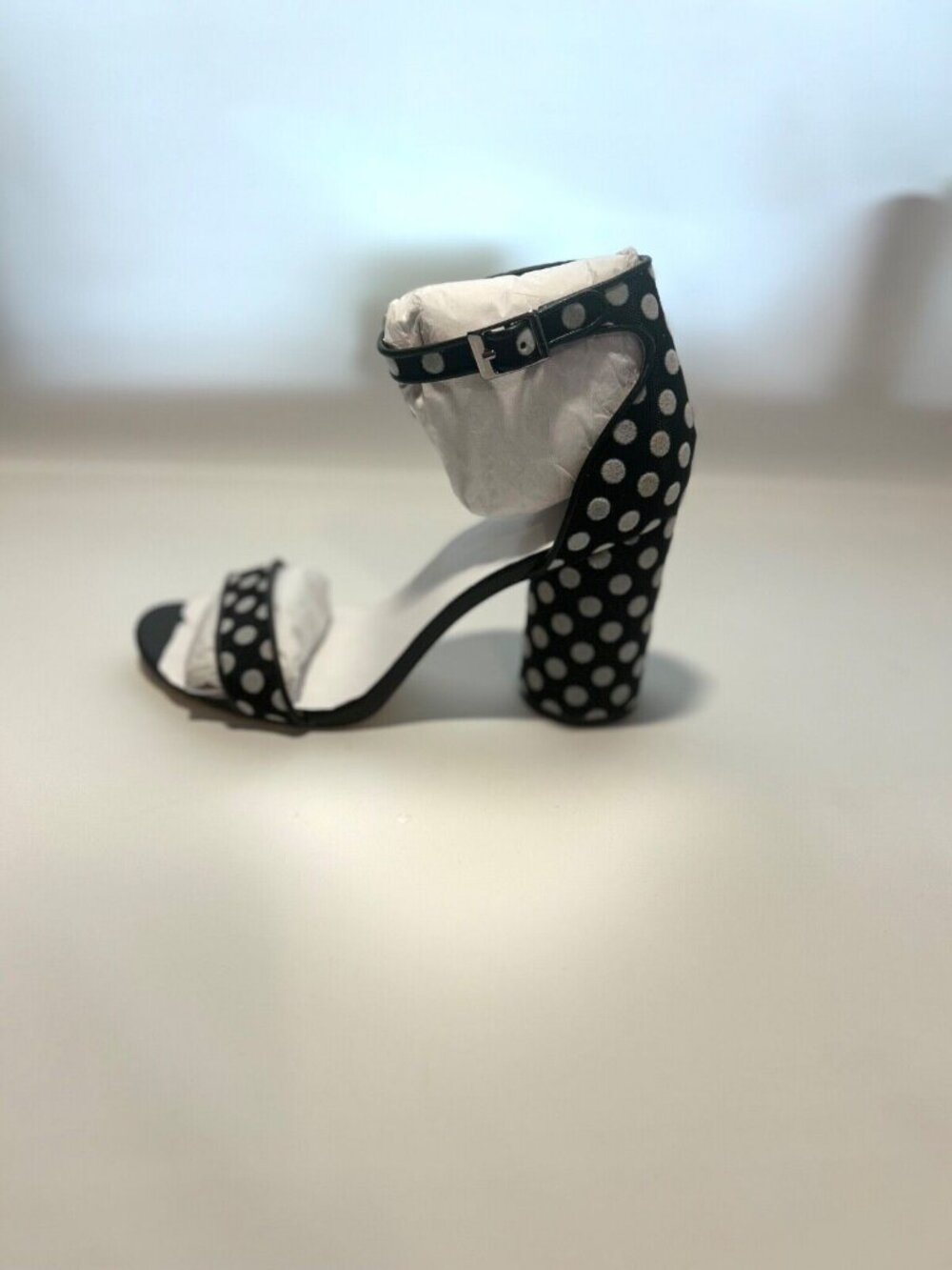 Katy Perry Ankle Strap Healed Sandals The Clara 9.5 NIB - Picture 3 of 6
